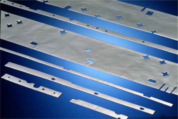 SOFT-SHIELD 4000系列導(dǎo)電泡棉(箔/纖維導(dǎo)電布襯墊) SOFT-SHIELD 4000系列導(dǎo)電泡棉(箔/纖維導(dǎo)電布襯墊)